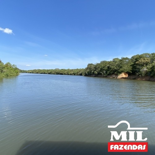Fazenda de 900 alqueires (4.356 hectares) no Cocalinho - Mato Grosso,