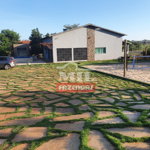 Chácara em condomínio de 1.800 m2 Guapó - GO